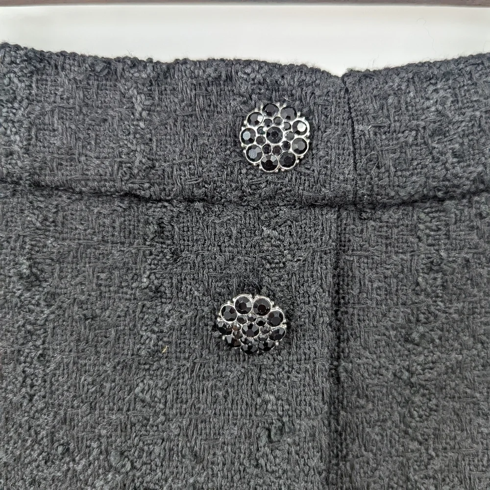 NWT H&M Boucle Button Mini Skirt